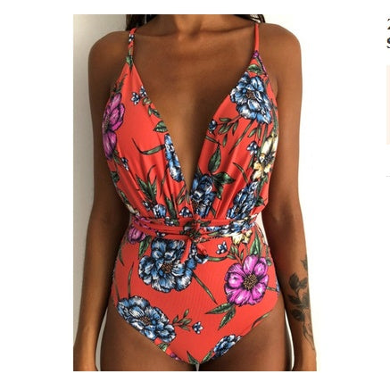 Exquisite Back: One-Piece Bikini