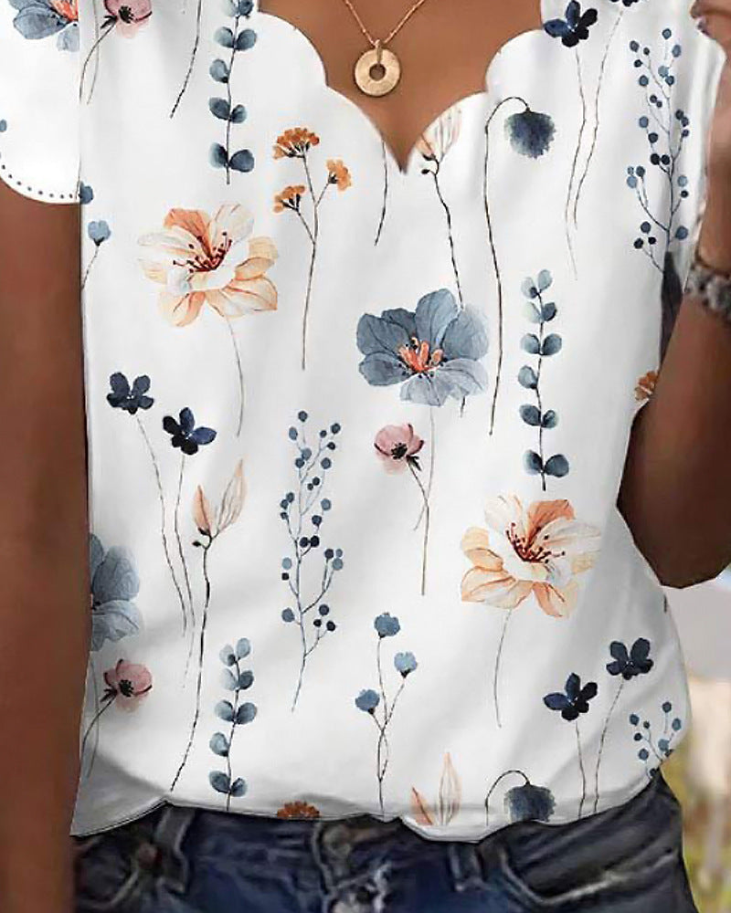 Floral Charm Shell Collar Shirt