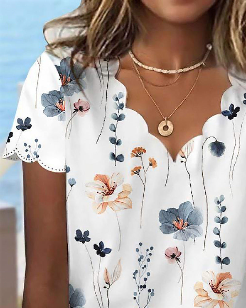 Floral Charm Shell Collar Shirt