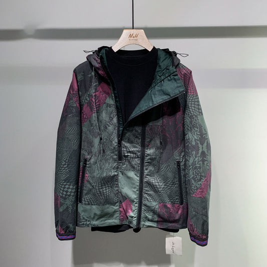 Printed windbreaker